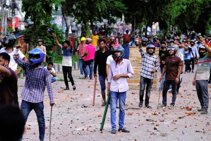 The curfew throughout Bangladesh was announced by Obaidul Quader, general secretary of the ruling Awami League party