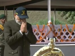 PM Narendra Modi paid homage at Kargil War Memorial
