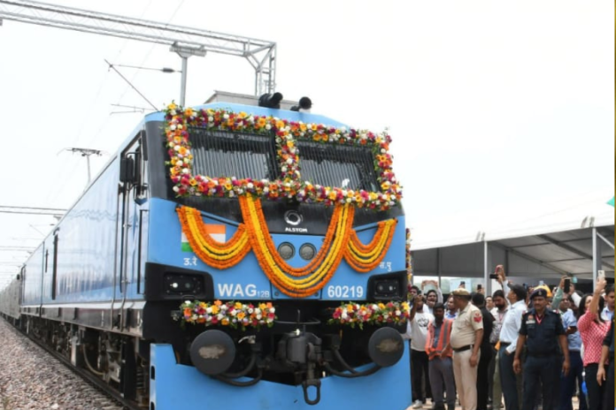 Gurugram, Haryana, Gati Shakti Multi-Modal Cargo Terminal, Gati Shakti Haryana has achieved a historic milestone in the field of logistics and industrial infrastructure with the launch of the first cargo train from the new Gati Shakti multi-modal cargo terminal in Gurugram